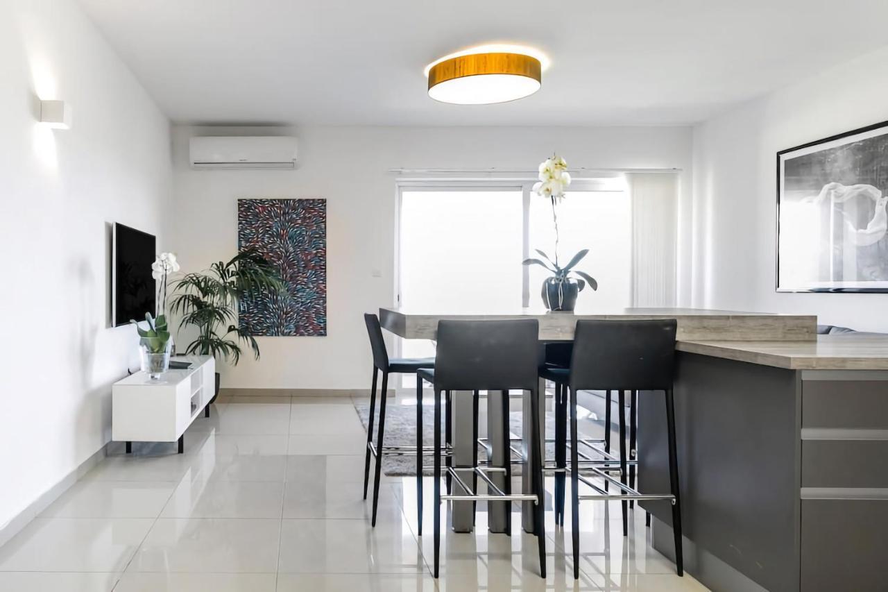 Award Winning Apartment St Julians San Julián Exterior foto